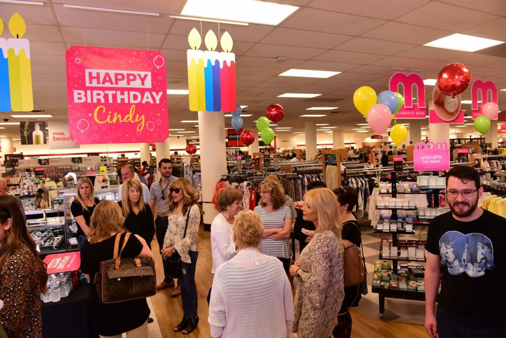 Can you have colored hair at TJ Maxx?