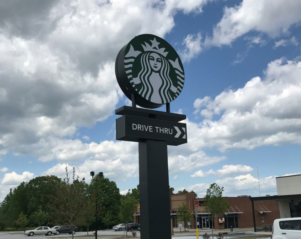 How many Starbucks locations are closing?