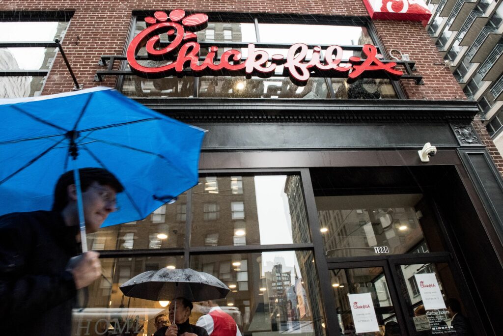 How much does a Chick-fil-A franchise make?