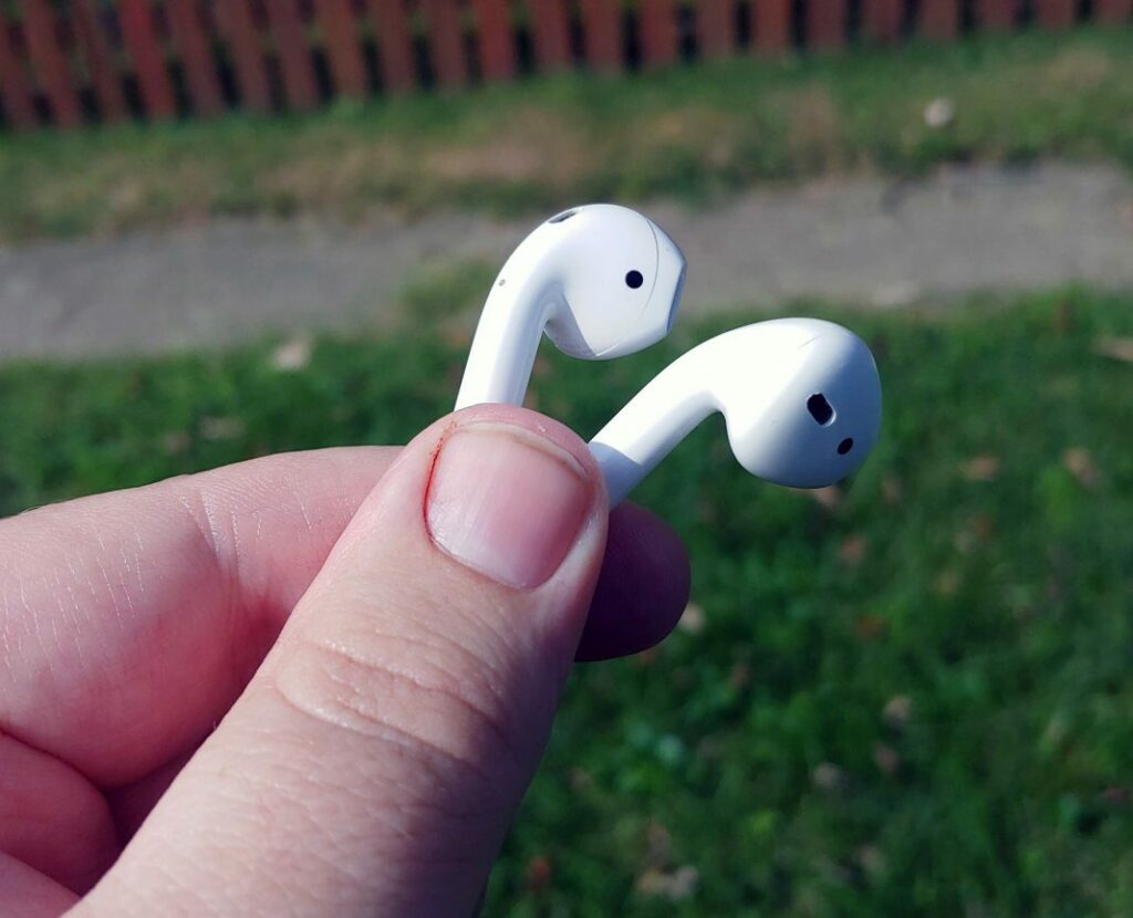 Can AirPods be returned?