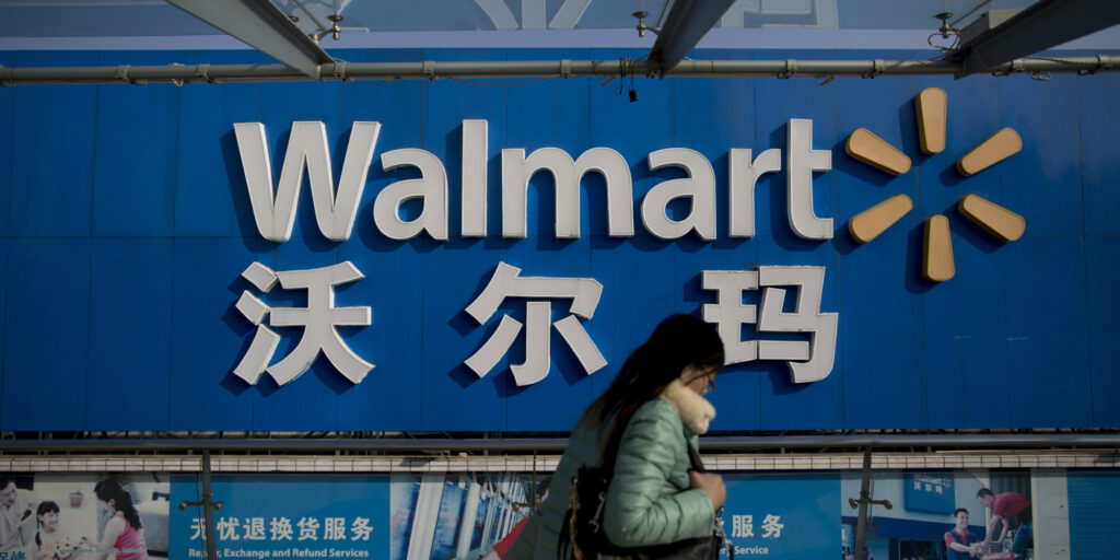 Does Japan have Walmart?