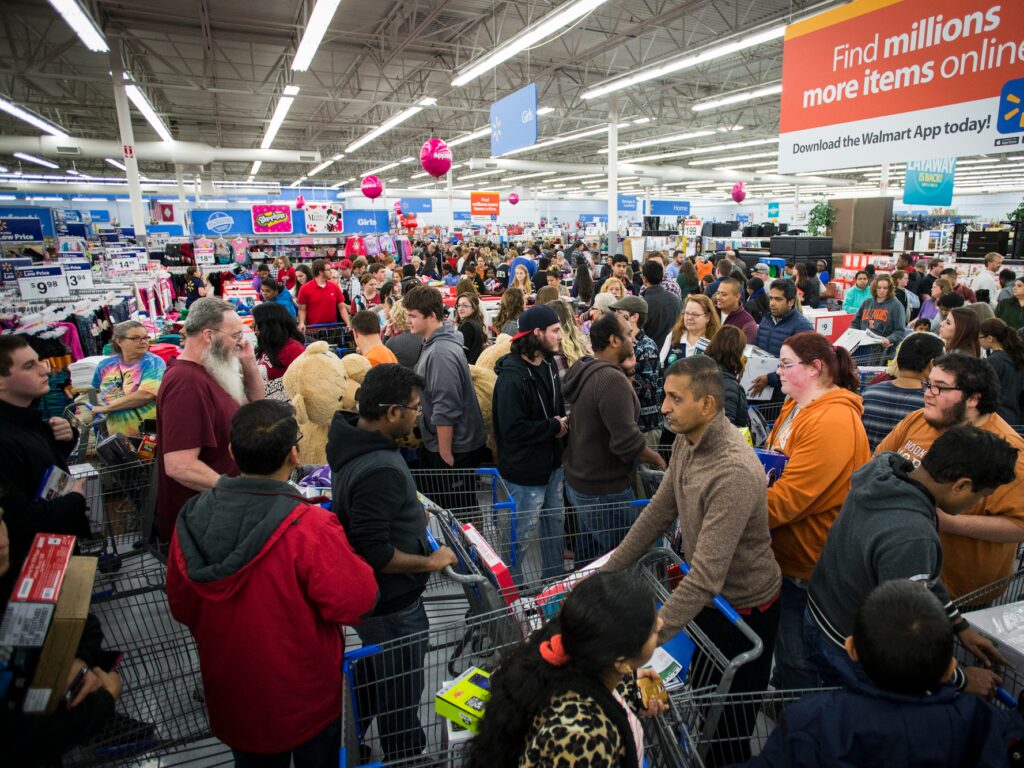 Does Walmart have Black Friday on Thanksgiving?