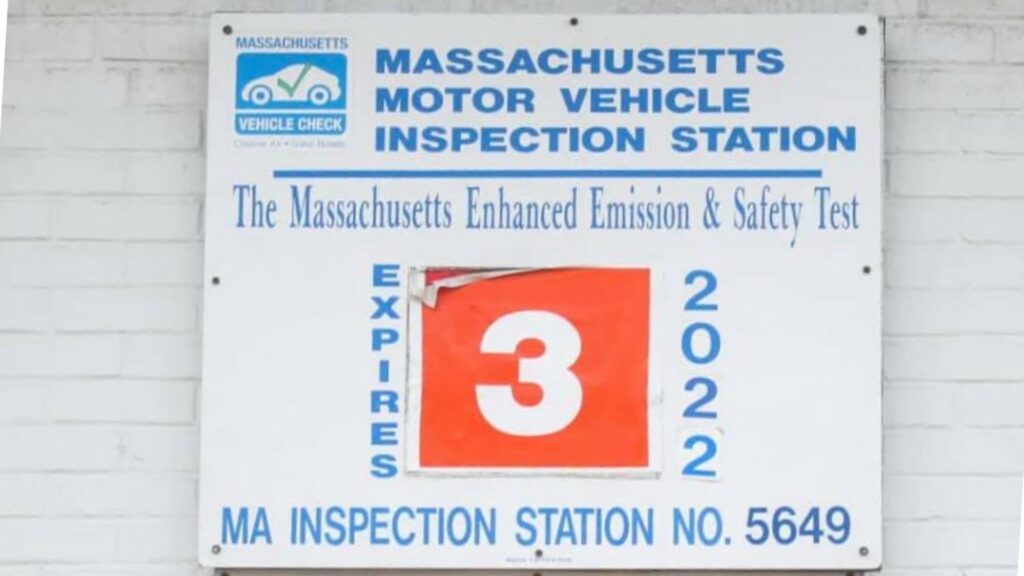 How long can you drive with an expired inspection sticker in PA?