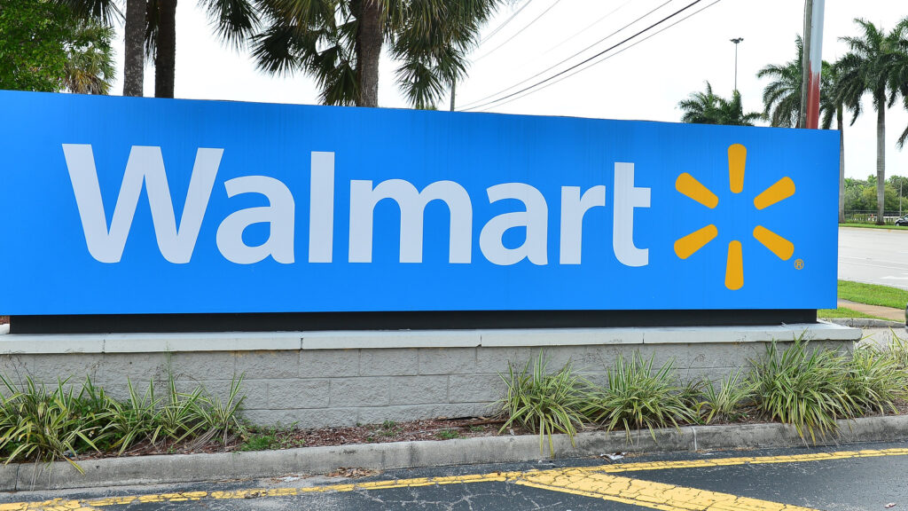 What is the best day to shop at Walmart?