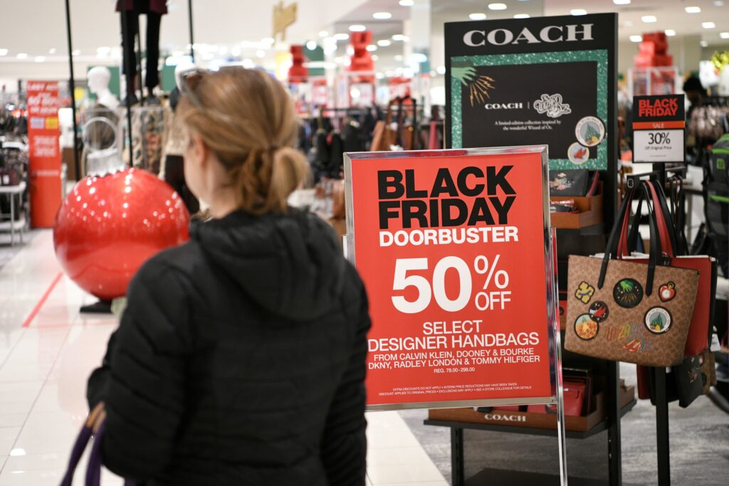 What stores are doing Black Friday 2021?